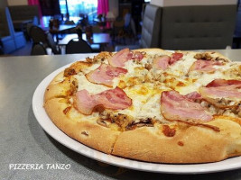 Pizzeria Tanzo food