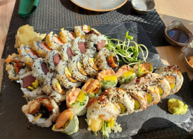 Susharnia Sushi food