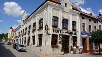 Hotelu Vabank outside