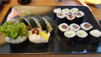 Sushi Plac Unii 1 food