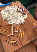 Ceska Hospoda food